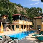 Bellevue Hotel 3*