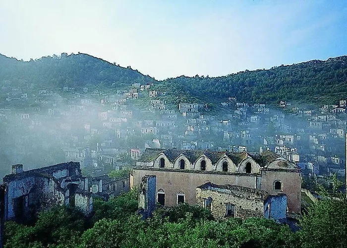 מלון Bellevue 3*