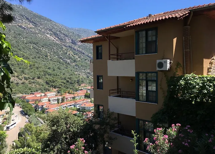 מלון Bellevue 3*